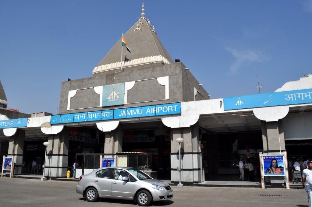 Jammu Airport to Katra Taxi Service